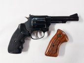 Revolver Taurus 22, .22LR