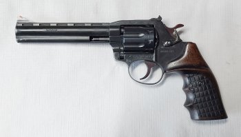 Revolver Holek 261, .22LR