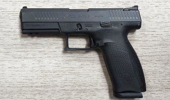 Pistole samonabíjecí CZ P 10F, .45ACP