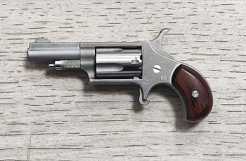 Revolver North American Arms Mini, .22LR